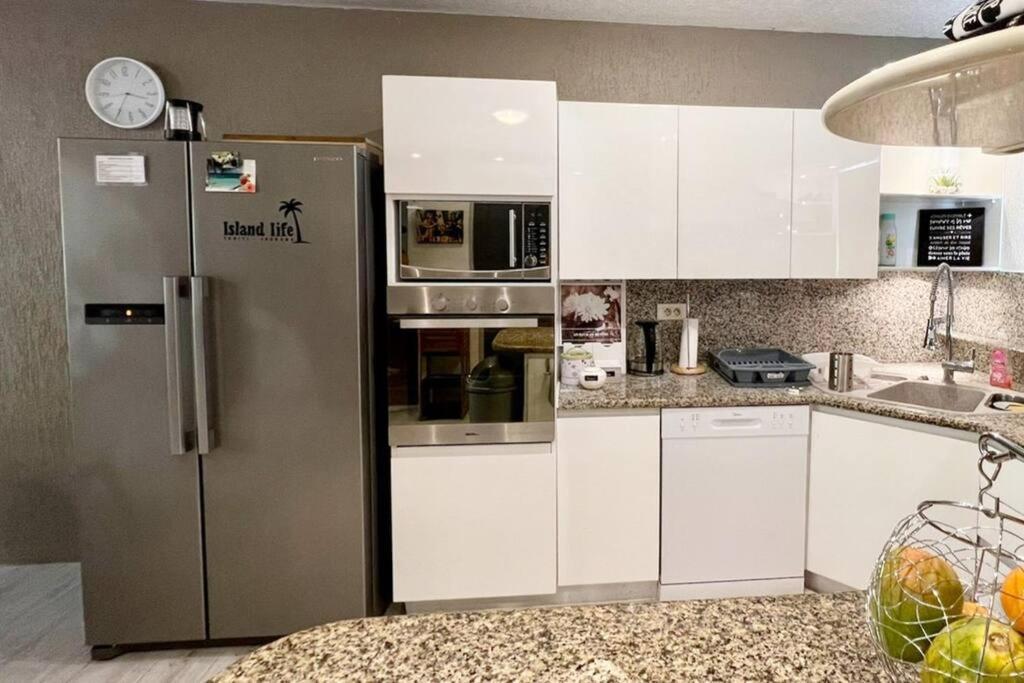 Heipoe Lodge - 6 Min Airport, Wifi, Ac & Parking Papeete  Zewnętrze zdjęcie